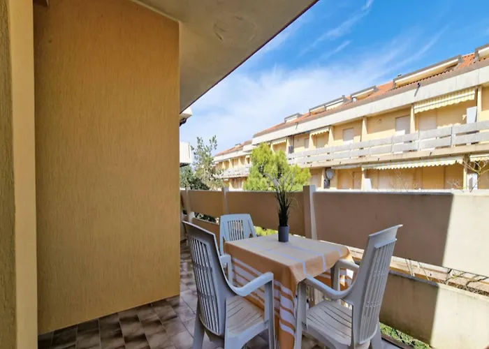 Lovely Flat Next To Lido Dei Pini-beahost Бибионе