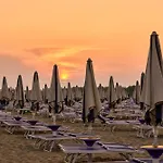 Lovely Flat Next To Lido Dei Pini-beahost Bibione