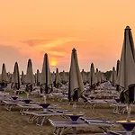 Lovely Flat Next To Lido Dei Pini-beahost Bibione