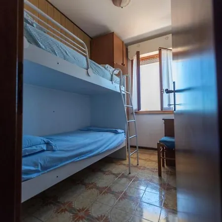 Lovely Flat Next To Lido Dei Pini-beahost Apartment *