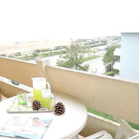 Lovely Flat Next To Lido Dei Pini-beahost