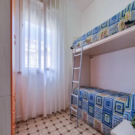 Lovely Flat Next To Lido Dei Pini-beahost Appartamento